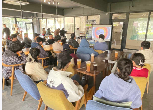 源本科技ChatGPT沙龙活动在南京信息工程大学举办